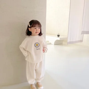 Комплект детской одежды 2023, Весенний Новый Корейский домашний костюм в Корейском стиле, Повседневный костюм-двойка Для девочек, Пуловер с цветочным рисунком + Брюки Для мальчика Изображение