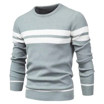 Осенне-зимний мужской повседневный полосатый свитер-пуловер с контрастным V-образным вырезом и утолщенным трикотажным свитером-основой Изображение