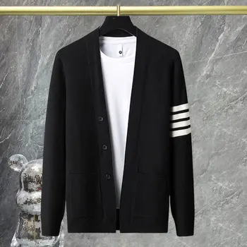 Полосатый контрастный кардиган в стиле пэчворк с принтом, мужской свитер, осенняя мода, вязаный кардиган, куртка, Корейский свитер, Дизайнерское пальто Изображение